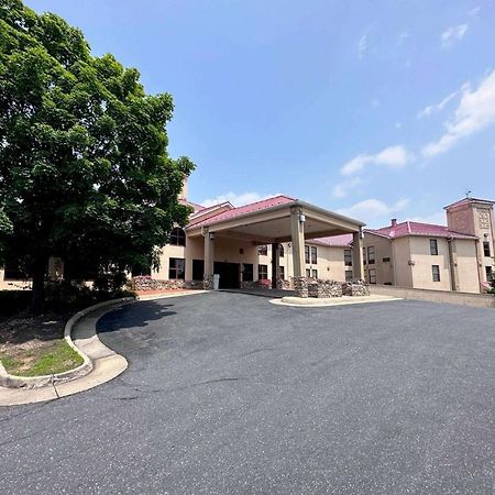 Wingate By Wyndham Waynesboro Ξενοδοχείο Εξωτερικό φωτογραφία